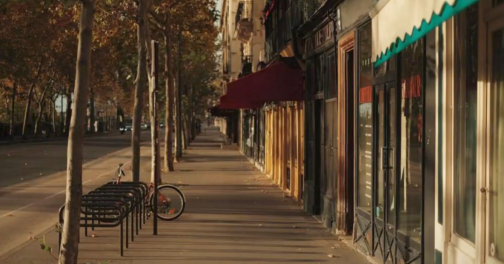 terrasse-rue-Paris-mai-retour-vraie-vie