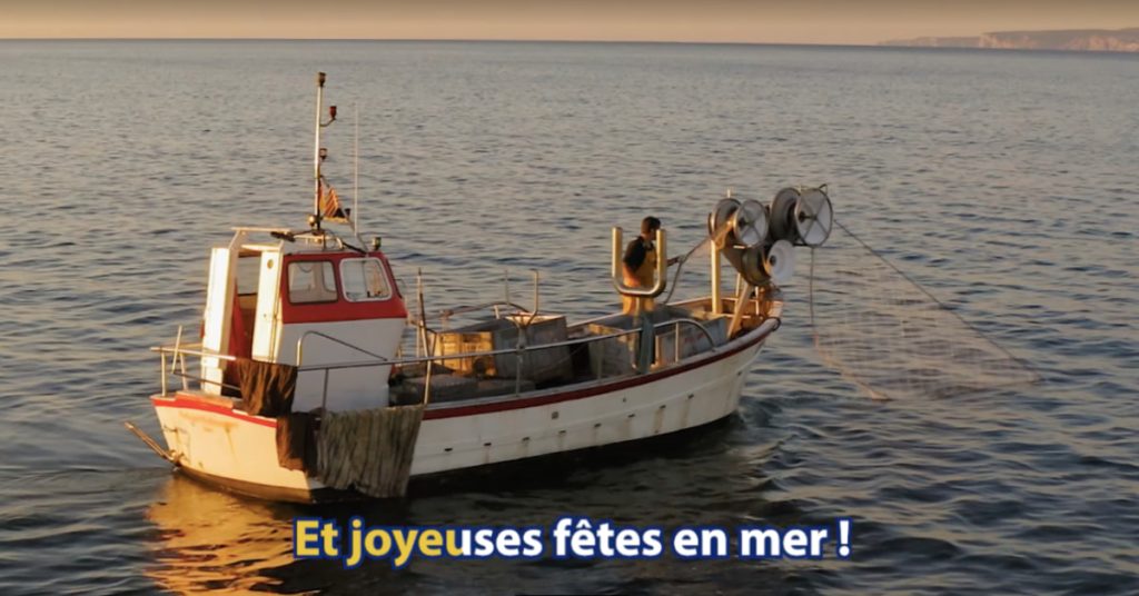 mer-bateau-chant-noel-pavillon-france