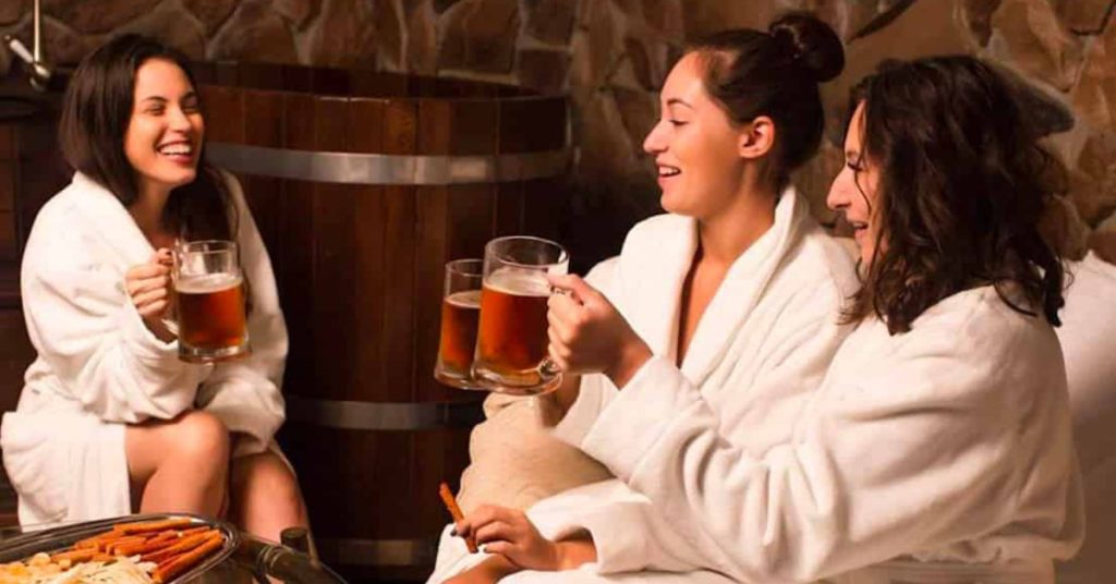 spa-bière-trois-personnes-Taaka-Beer-Spa