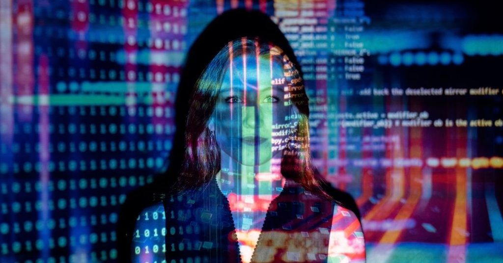 femme-digital-numérique-technologie-écran-nombre-highlab