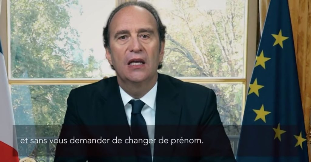 président-drapeau-france-europe-elysée-xavier-niel