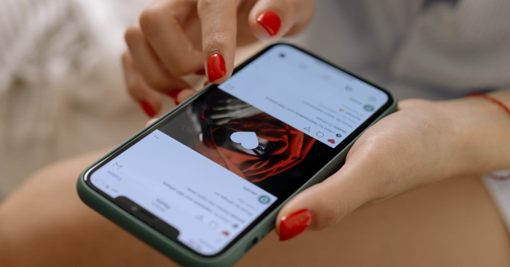 telephone-like-instagram