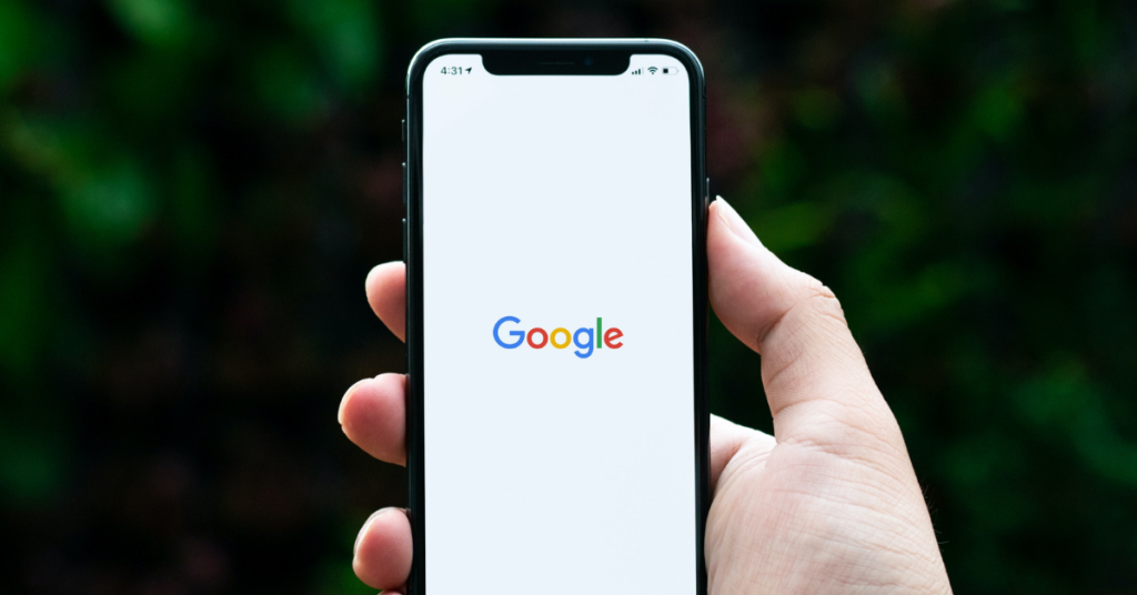 google-apple-clash