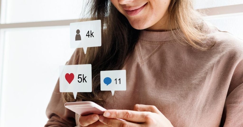 dentsu-etude-comportement-francais-reseaux-sociaux