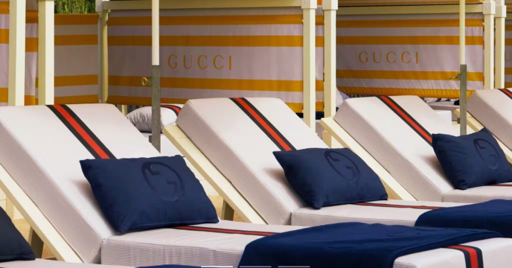 gucci-plage-ramatuelle-sud-france-pop-up-shop-reouverture-magasin-summer-stories