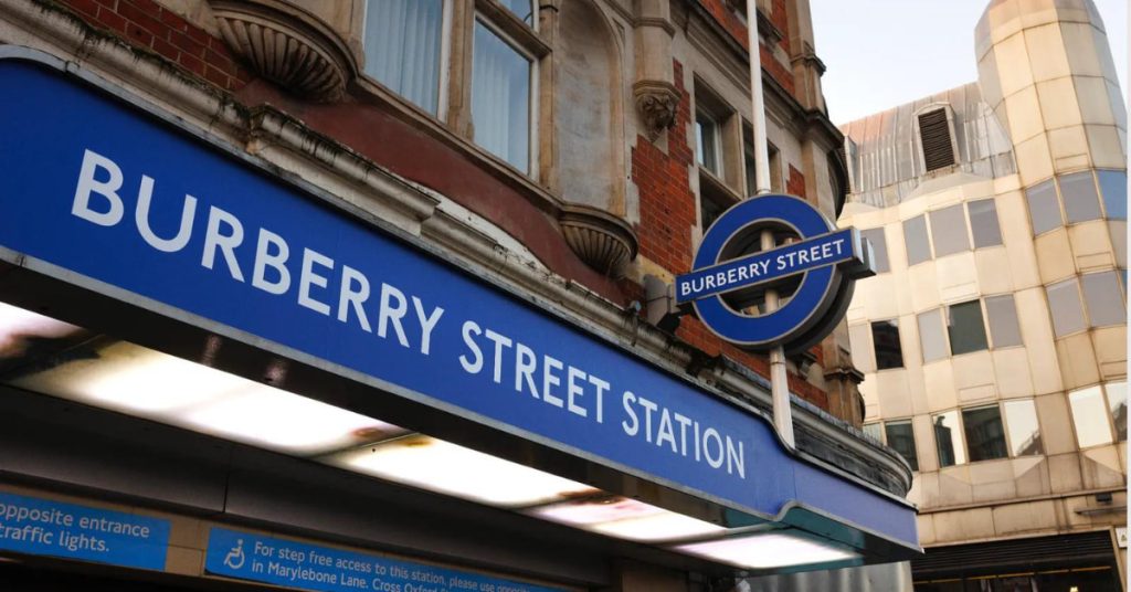burberry-station-metro-londres