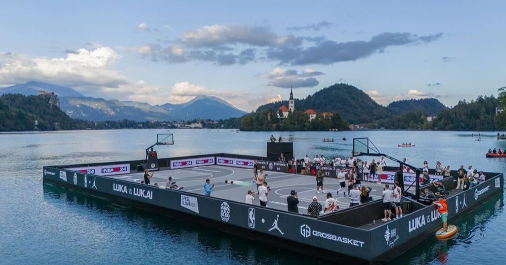 nike-terrain-basket-flottant-slovenie
