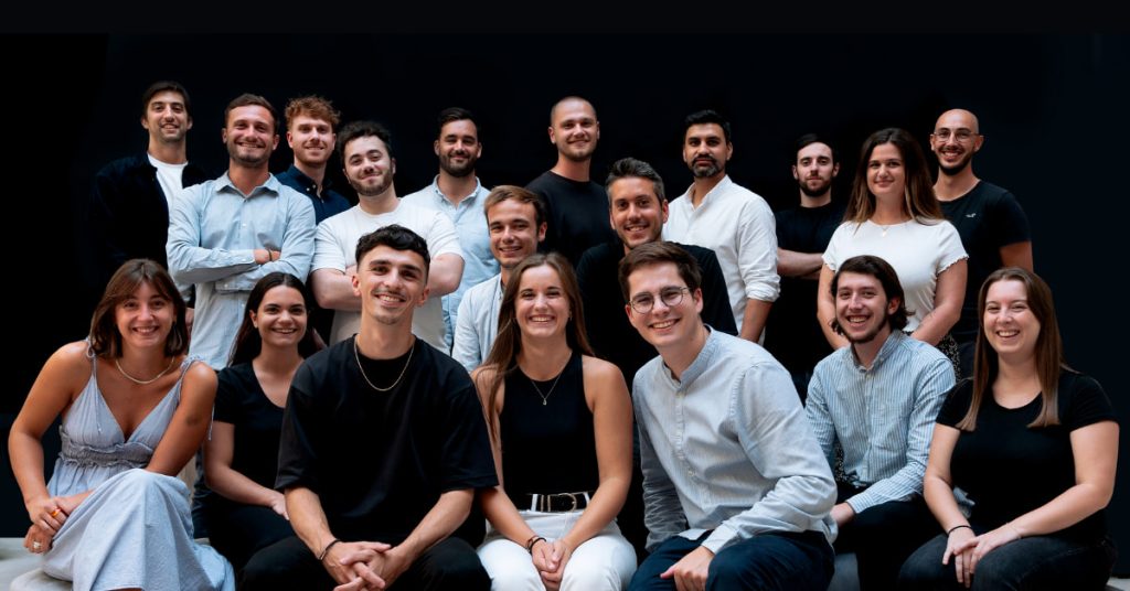 photo-equipe-agence-seven