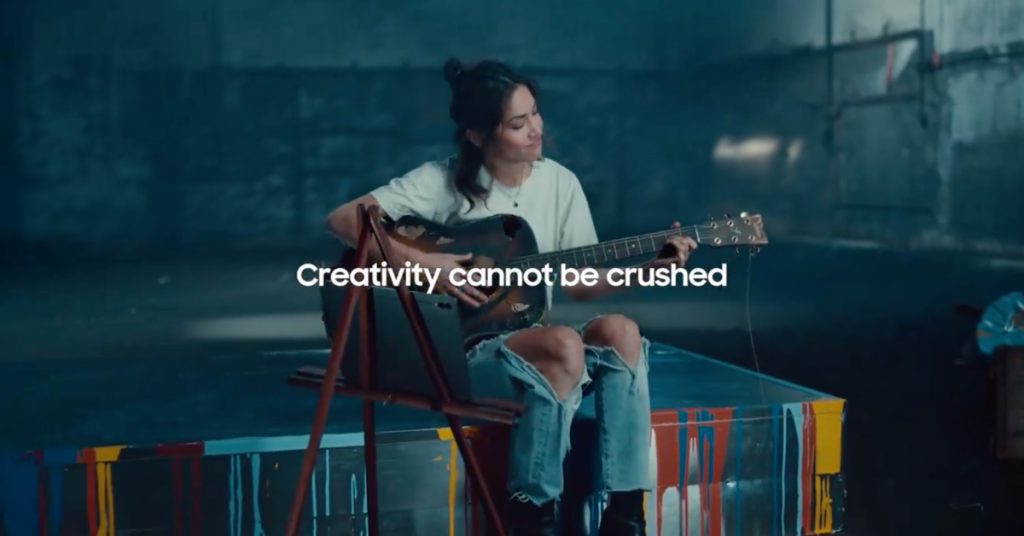 apple-samsung-battle-video-creativite-galaxy-tab-s9-ipad-pro