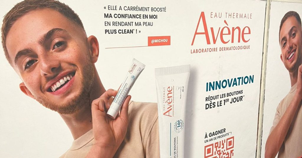 agence-woo-avene-gamme-cleanance-comedomed-peeling