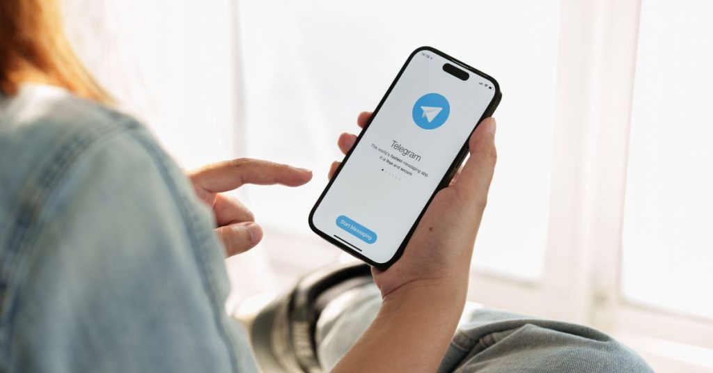 outil-veille-telegram-disponible-visibrain