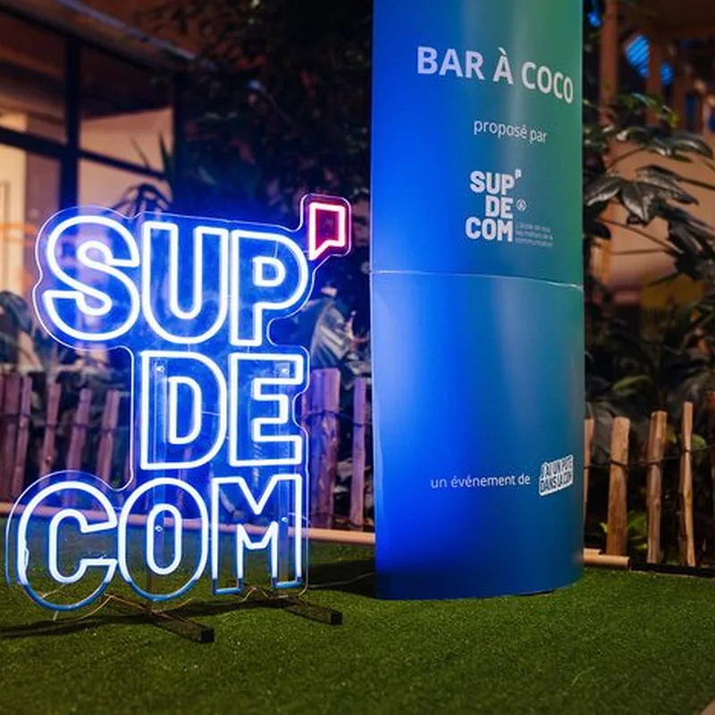 Bar à coco Sup de Com