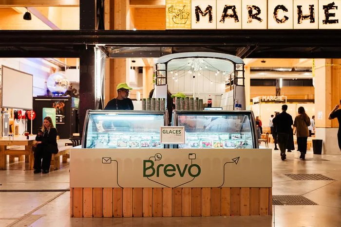 Bar à glaces Brevo
