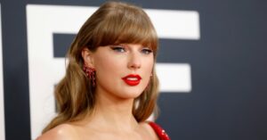 Taylor Swift veut faire de sa voix une marque déposée, sur fond de révolution IA