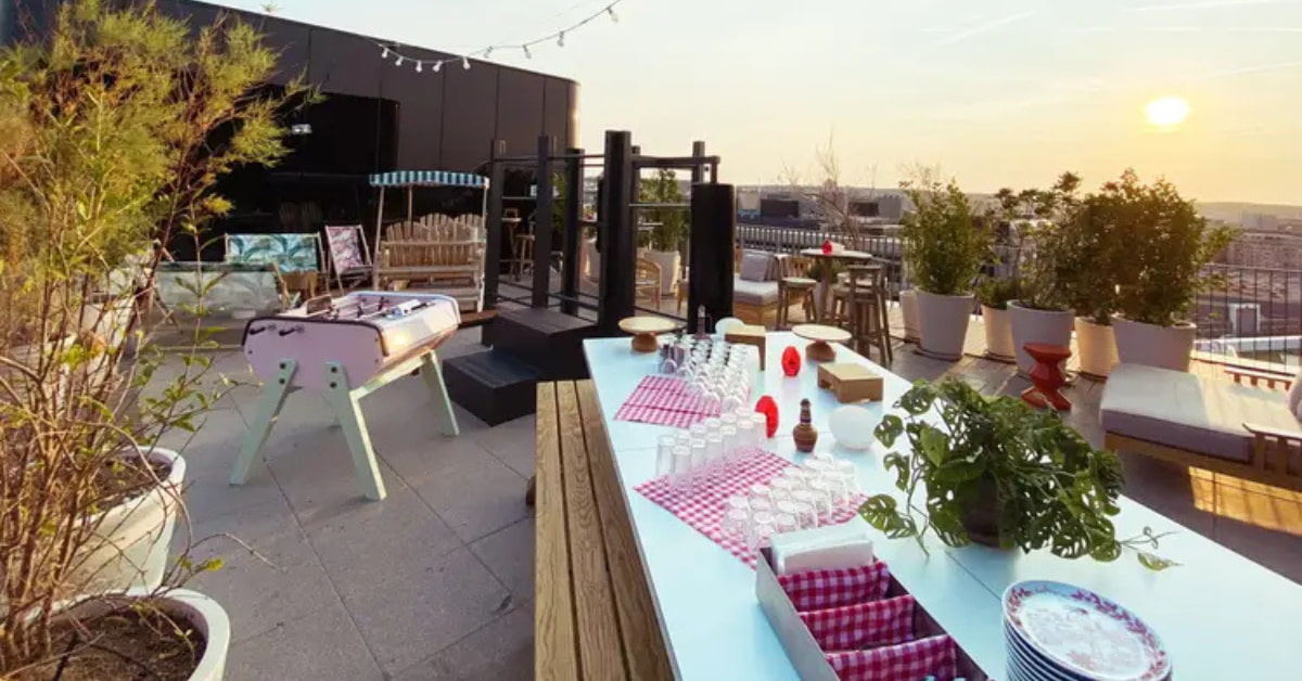 reinventer-hotellerie-heloise-papa-head-of-pr-influence-mama-shelter