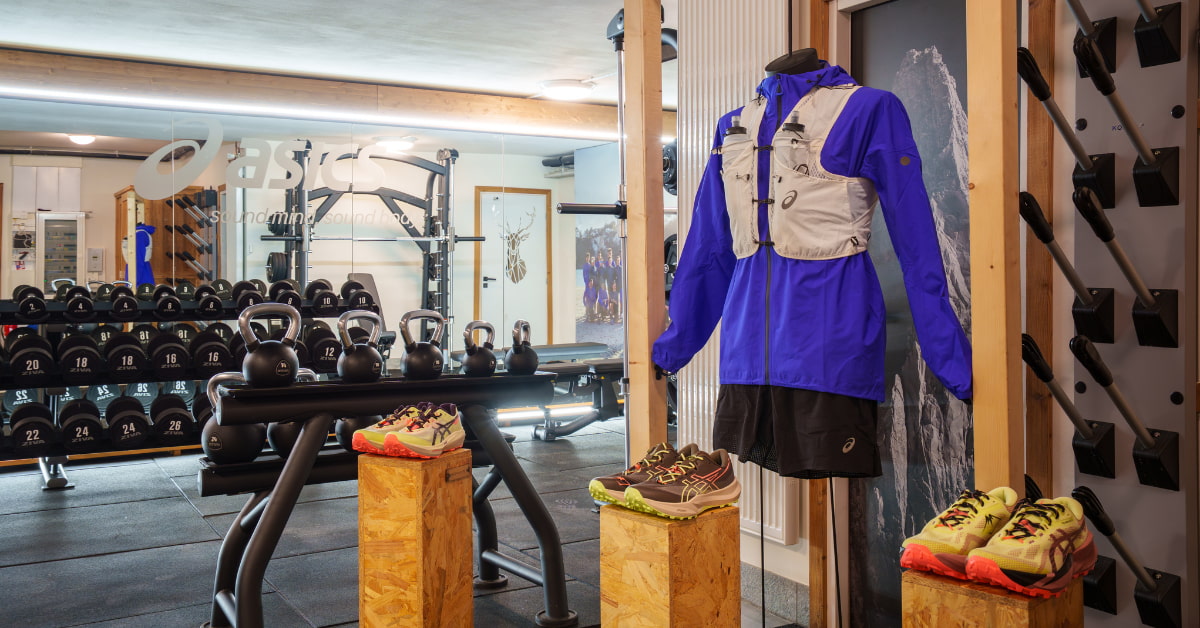 jupdlc-asics-basecamp