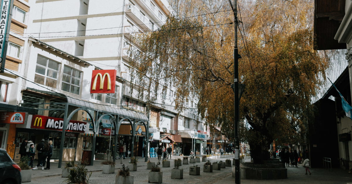 jupdlc-mcdonalds-retail-media-USA